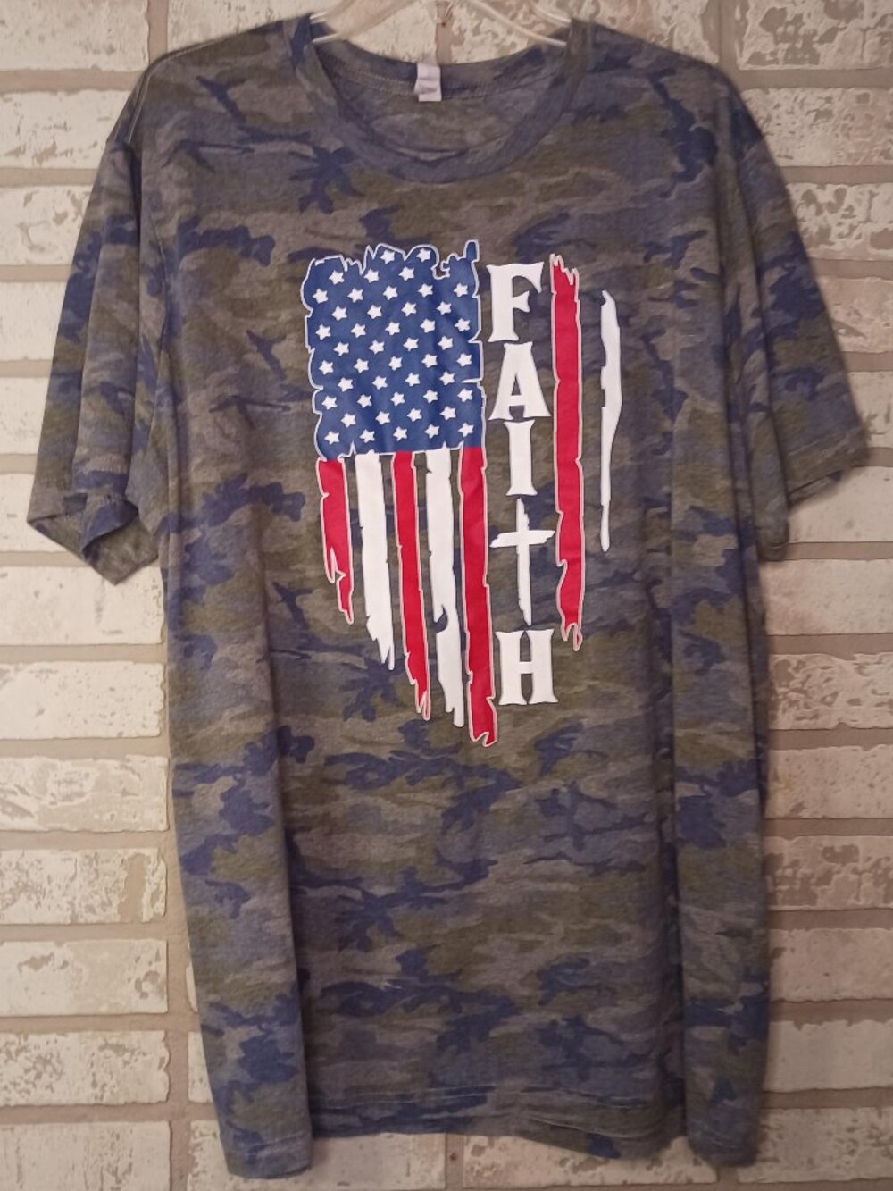 Womens 3XL Camo T Shirt "Faith" Patriotic USA Flag Short Sleeve